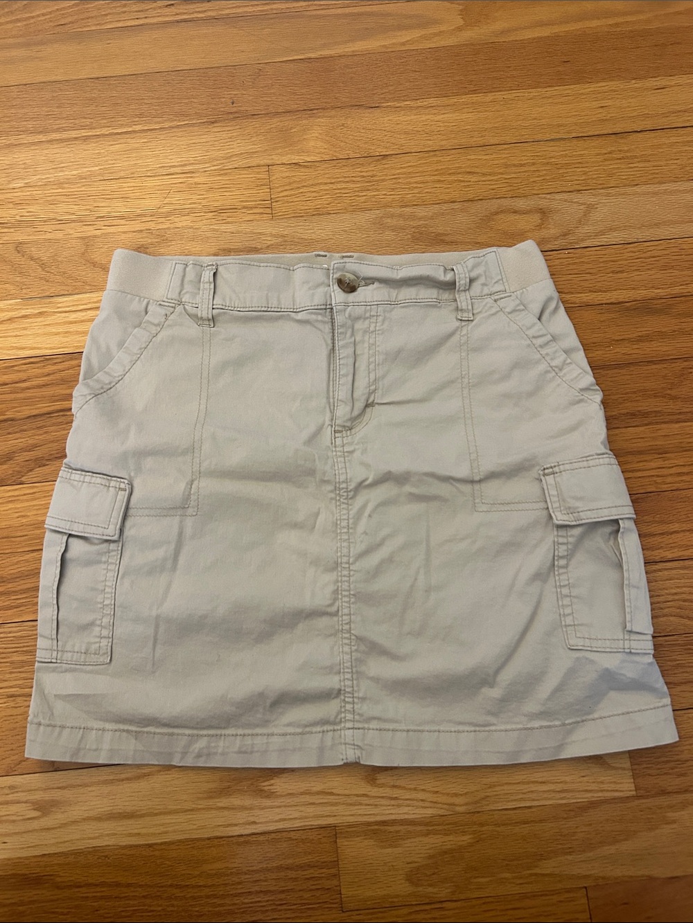 Lee Khaki Mid-Rise Skort